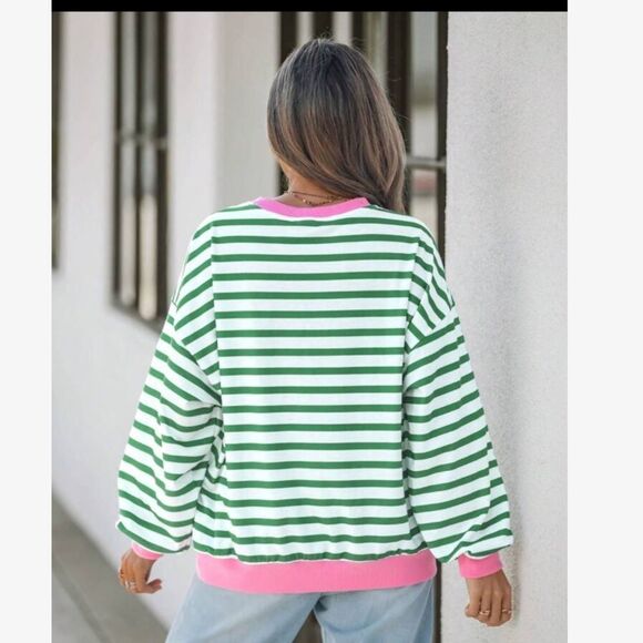 Oversized crew neck Green and White Sweatshirt with Pink Accents- NWOT size S - Picture 10 of 15